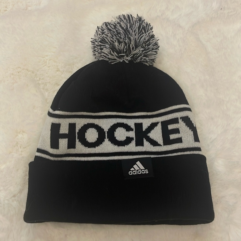 Adidas Hockey Pom Beanie Toque